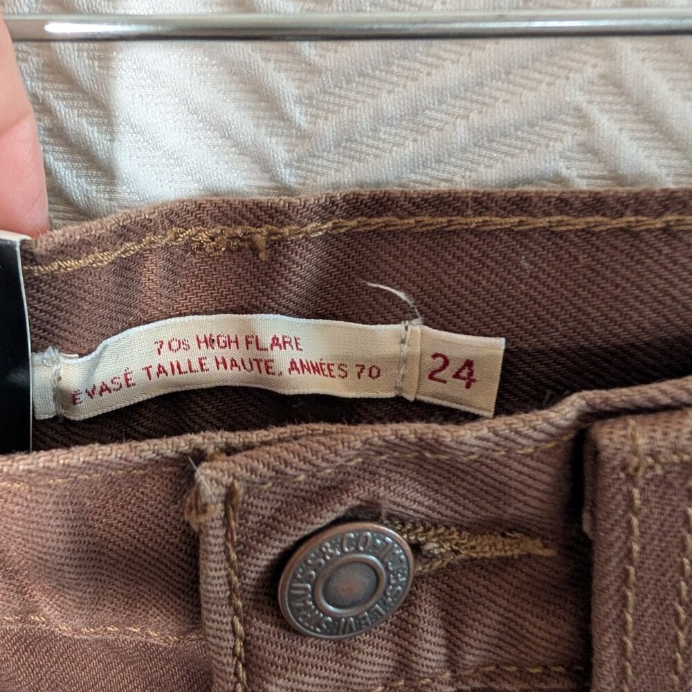 NWT Levi’s 70s Movin’ On Flare Jeans Chocolate Brown High Rise Retro Size 24/32 - Picture 4 of 12
